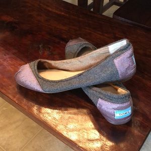 Women’s dress flats